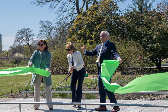 Brooklyn Botanic Garden Celebrates the Completion of the Shelby White and Leon Levy Water Garden Conservation Project